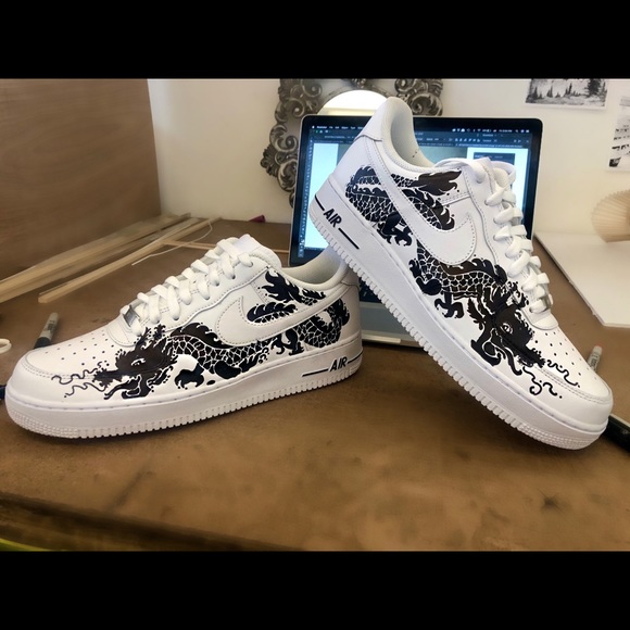 NIKE AIR FORCE 1s / CUSTOM MADE CHINESE DRAGON - Picture 2 of 2